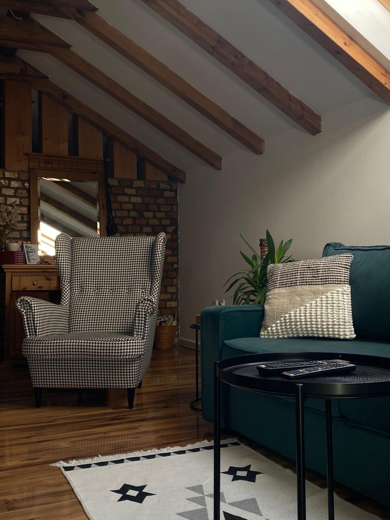 Park Apartment *
